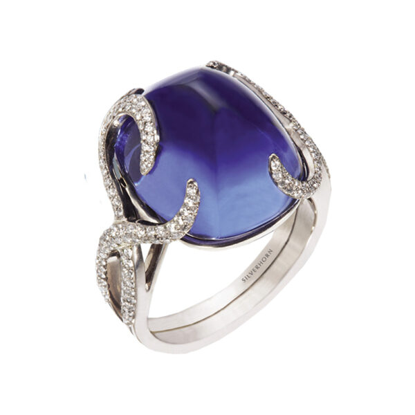 Cabochon Sapphire Ring