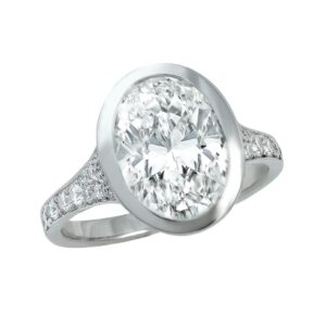 Silverhorn-oval-diamond-ring