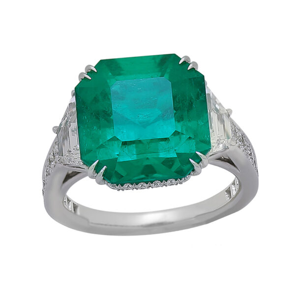 Silverhorn large emerald ring