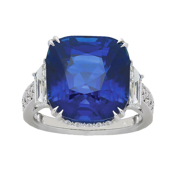 Silverhorn large sapphire ring