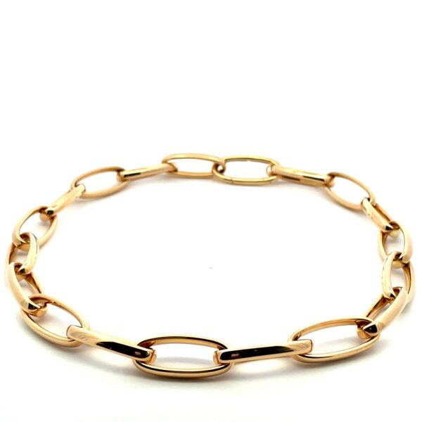 18 karat yellow gold elongated links necklace