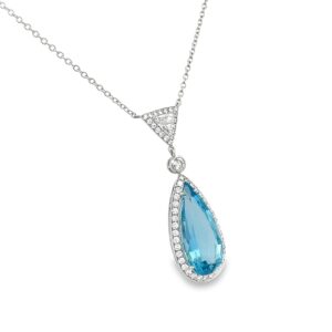 Platinum handmade Aquamarine pendant