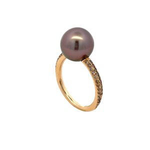 Brown Tahitian Pearl Ring with additional diamonds